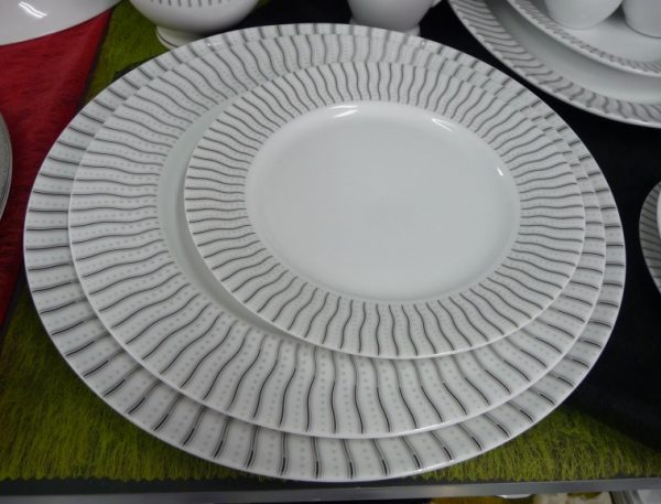 Bogucice jídelní souprava 12/44 ks Tamara 0886